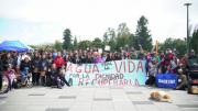 Con río, feria y teatro lleno: Valdivia conmemoró el Día del Agua con amplia participación