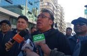 Choferes condicionan diálogo y exigen reunirse solo con el presidente Paz por crisis de la gasolina