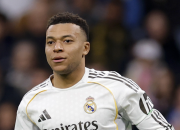 Mbappé desmiente que los médicos del Real Madrid examinaran su rodilla equivocada
