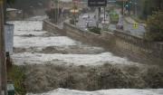 Intensas lluvias en La Paz y Cochabamba provocan deslizamientos, derrumbes en carreteras, crecida de caudales de ríos e inundaciones