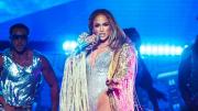 El gesto de Jennifer Lopez que se volvió viral al escuchar el nombre de su ex en pleno show