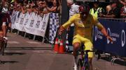 Leonel Rodríguez, invencible en el esprint final, volvió a ganar en la segunda etapa de la Vuelta Ciclista