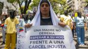 Madres de presos políticos marchan en Caracas para pedir mediación del Vaticano