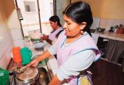 BOLIVIA RECONOCE A LAS TRABAJADORAS DEL HOGAR CON DÍA DE DESCANSO