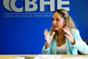 Claudia Cronenbold asume la presidencia de YPFB en lugar de Yussef Akly