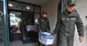 Policía y Fiscalía hallan más de Bs 100 mil en departamento de Luis Arce