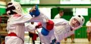 Santa Cruz triunfa en el Nacional de Karate Deportivo