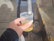 Dirigentes recolectan muestras de gasolina en surtidores y buscan que la UMSA determine su verdadera calidad