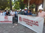 Gobierno promulgará decreto de reajuste para superar conflicto con constructoras