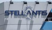 Stellantis retira hasta 700.000 coches híbridos en el mundo