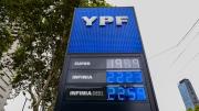 Argentina: YPF estabiliza el precio de la nafta: no trasladará al surtidor la suba del petróleo por 45 días