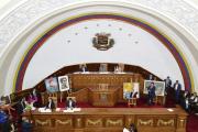 Parlamento aplaza por tercera vez el debate para aprobar nueva ley de minas en Venezuela