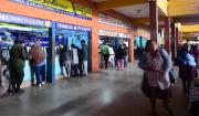 Terminales de Cochabamba y La Paz restablecen salidas; transporte a Santa Cruz opera por la ruta antigua