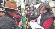 La Paz se prepara para la transición con anuncio de auditoría y protestas