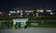 Apagón en el estadio Tahuichi durante el partido entre Oriente y GV San José