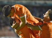 Bolívar hace el gasto, pero La Guaira en un ataque le anota un gol