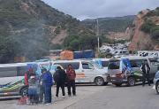 TRANSPORTISTAS RETOMAN BLOQUEO EN PAROTANI Y EXIGEN DIÁLOGO INMEDIATO