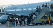 Chile deporta a 12 bolivianos en primer vuelo de expulsión bajo nuevo plan migratorio