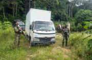 Felcn secuestra vehículo que transportaba sustancias controladas en Villa Tunari