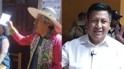 Oruro: Chambi y Sánchez votan y convocan a una participación masiva en la segunda vuelta