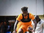 The Strongest: jugadores se adaptan al nuevo técnico