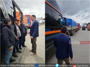 Vicepresidente Edmand Lara verifica filas por el diésel en El Alto