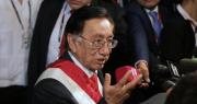 Perú: Balcázar enfrenta primera crisis gubernamental con renuncia de dos ministros