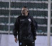 Bolívar acepta la renuncia del entrenador Flavio Robatto