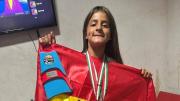 Joven boliviana se corona campeona de bodyboard en Chile y marca hito histórico