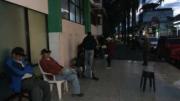 Paro en salud afecta a pacientes en Santa Cruz: filas y reclamos en el Hospital San Juan de Dios
