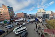 BLOQUEOS DEL TRANSPORTE PESADO PARALIZAN A LA CIUDAD DE EL ALTO