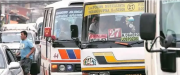 Santa Cruz: Transporte urbano se declara en emergencia por combustible y convoca a un ampliado nacional