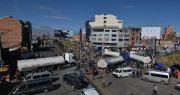 La Paz concentra conflicto por escasez de diésel: bloqueos paralizan rutas, colapsan El Alto y afectan transporte