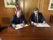 Gobierno firma acuerdo sobre tierras raras con EEUU en medio de protestas sociales