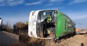 Tragedia: Al menos ocho fallecidos y más de una decena de heridos tras el vuelco de un bus en la ruta Oruro