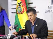 Trabajo suspende diálogo tripartito por ausencia de la COB y ve afán político