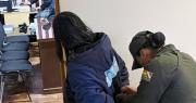 Una mujer obliga a su sobrina a trabajar en un lenocinio clandestino; la adolescente está desaparecida