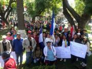 Campesinos marchan contra la Ley 1720 y advierten con bloqueos