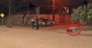 Hombre es hallado sin vida en plena vía pública, se presume que cayó de su motocicleta