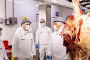 Gobierno evalúa mediante mesas técnicas precios referenciales de carne de res para su comercialización
