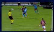 Video: Matías Abisab vio la roja en Blooming por una tremenda patada
