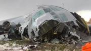 Piloto y copiloto alegan “datos erróneos” de torre de control tras accidente que dejó 22 fallecidos y 33 heridos