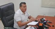 En medio de críticas vecinales, Jhonny dice que se va “tranquilo” de la Alcaldía