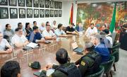 Tras hechos de crimen en Santa Cruz, autoridades se reúnen para definir medidas
