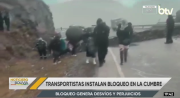 Transportistas de los Yungas bloquean La Cumbre pese a llamado al diálogo del Gobierno