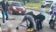 Balean a dos personas cerca de un local nocturno en Santa Cruz