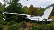Hallan avioneta abandonada con bandera boliviana en Salta