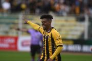 The Strongest vence a ABB y se instala en la parte alta del torneo