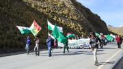 Tras 24 días de marcha, indígenas entrarán este lunes a la ciudad de La Paz exigiendo la anulación de la ley de conversión de la pequeña propiedad
