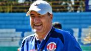 Straccia, el DT que salta de un club a otro, pero no dura